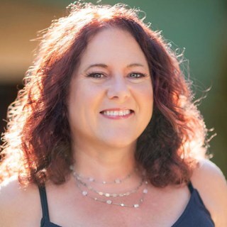 Deena Schlosser