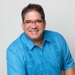 Headshot of Martin Guerra